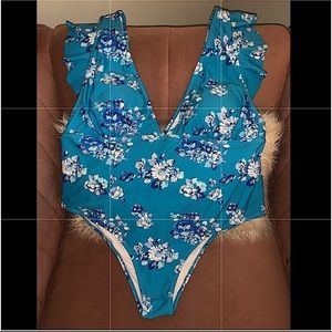 Flirty Floral Cupshe Bathing Suit